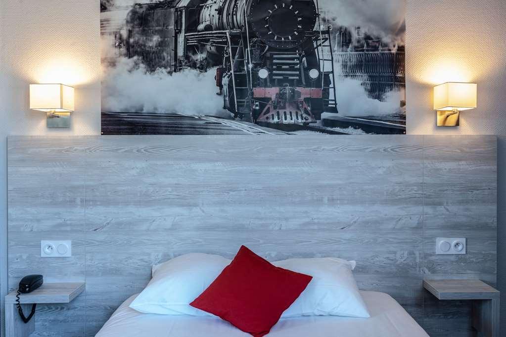 Campanile Grenoble Centre Gare Hotel Стая снимка
