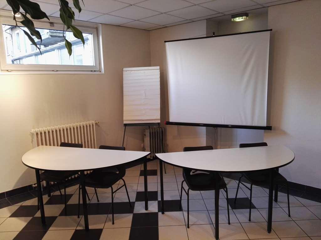 Campanile Grenoble Centre Gare Hotel Съоръжения снимка
