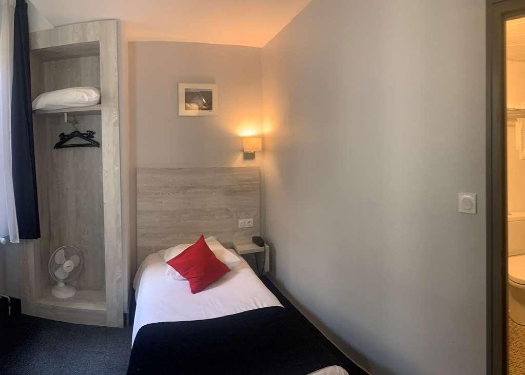 Campanile Grenoble Centre Gare Hotel Стая снимка