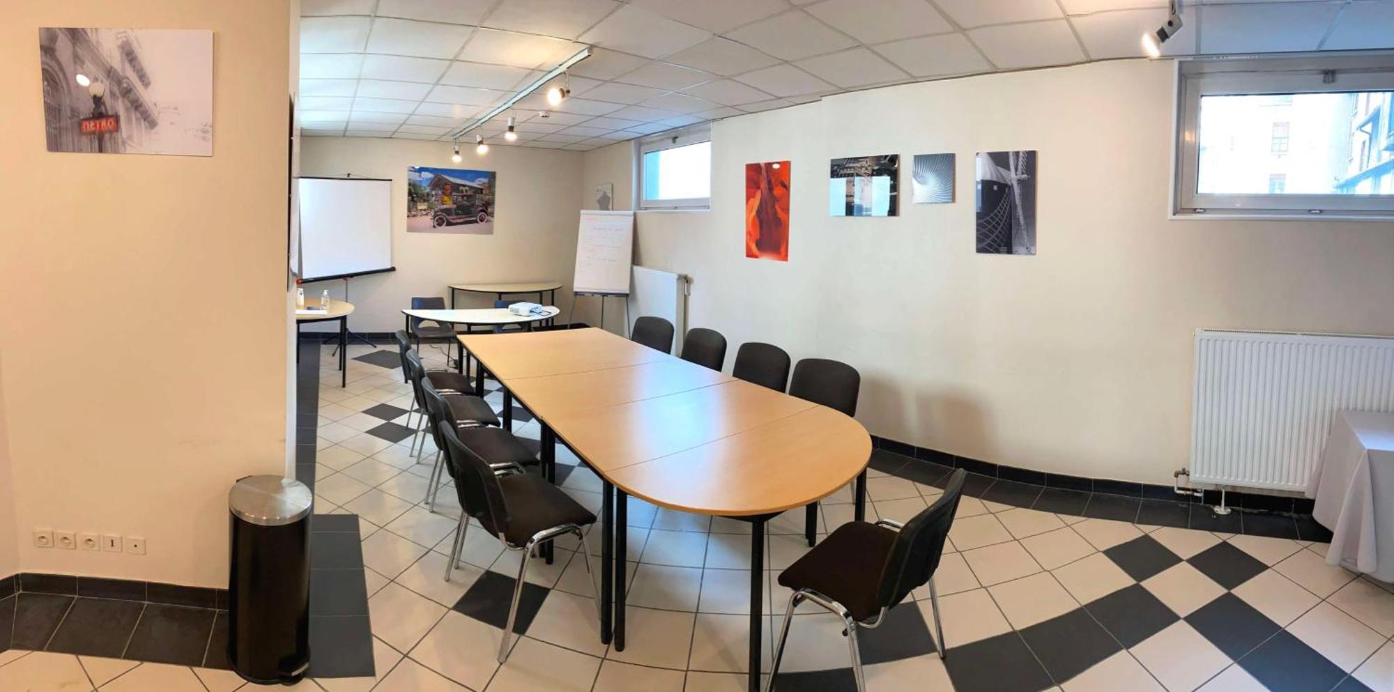 Campanile Grenoble Centre Gare Hotel Екстериор снимка