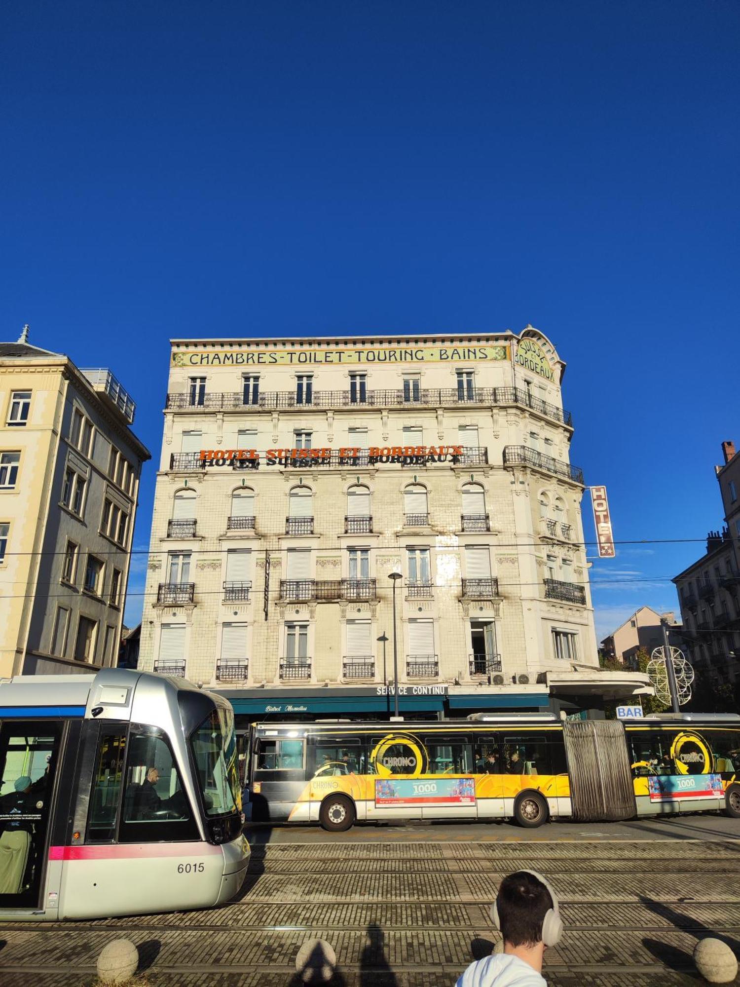 Campanile Grenoble Centre Gare Hotel Екстериор снимка